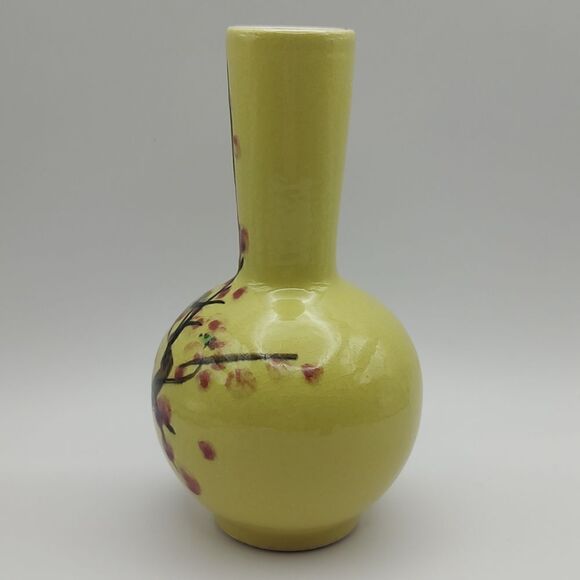 Vintage Hand Painted Yellow Asian Floral Bud Vase - Picture 2 of 8